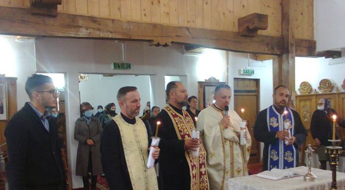Biserica din Parohia Strâmba-Jiu, Turceni, şi-a sărbătorit Hramul «Sf. Cuv. Parascheva»! – ,,Sfânta Biserică înalţă, astăzi, imne de laudă şi cântări duhovniceşti în cinstea Sfintei şi PreaCuvioasei Maicii noastre Parascheva”!