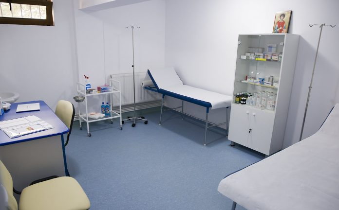 Medicamente expirate în centrul de permanență