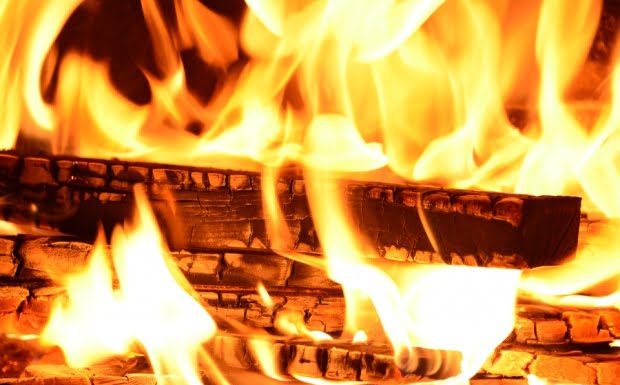 Crasna: Bărbat reținut pentru incendierea fânarului vecinei!