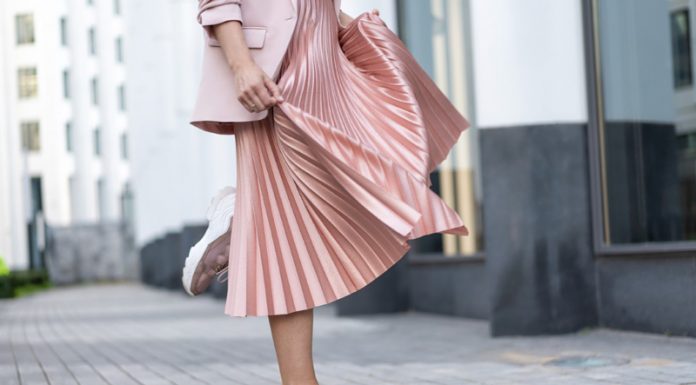 Mergi mult pe jos zi de zi? Ce pantofi sport de damă sunt cei mai potriviți?