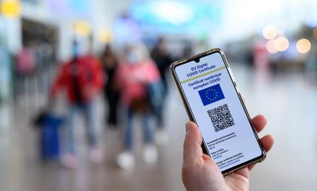 Consiliul Național al Rectorilor cere ca accesul în universități să se facă pe baza certificatului verde digital