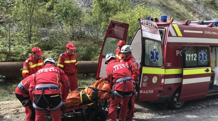 Ambulanță de salvare montană pentru Salvamont Gorj