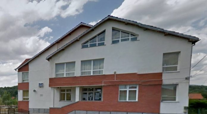 Post vacant la școala din Sâmbotin