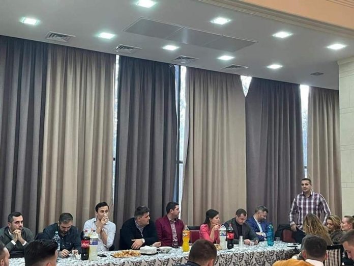 256444594_624983752195349_3396269048733335187_n