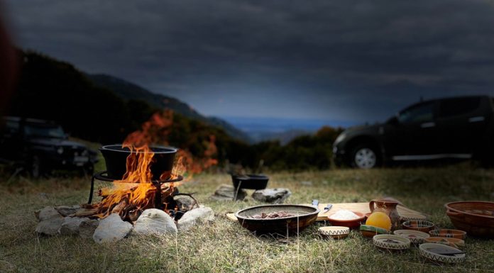 VIDEO: Rețeta săptămânii – Fabi’s Kitchen: Ragout de cerb cu Spaetzle