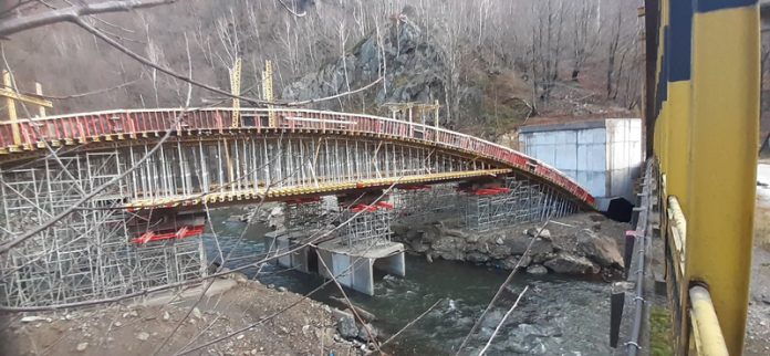 261320290_374711587761384_92552999740722967_n