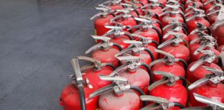 Achiziție de stingătoare la CE Oltenia