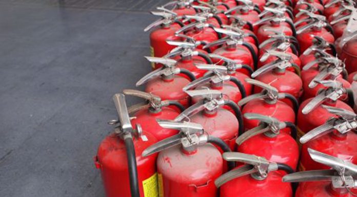 Achiziție de stingătoare la CE Oltenia