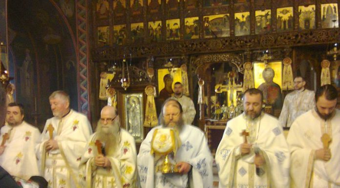 Mănăstirea Lainici şi-a sărbătorit Hramul «Intrarea Maicii Domnului în Biserică» (I) – ,,Maica Domnului a fost adusă la Templu în Ierusalim, ca să-I slujească Lui Dumnezeu, acolo unde Sfânta Fecioară avea să se pregătească şi mai mult pentru venirea Mântuitorului Iisus Hristos”!