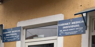 Medic din Padeș, vizat de o anchetă pentru „vaccinare la chiuvetă”