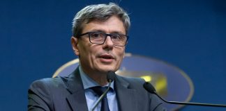 Popescu vrea reactoare nucleare în locul termocentralelor pe cărbune