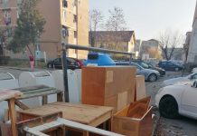 Amendat pentru mobila veche aruncată la gunoi