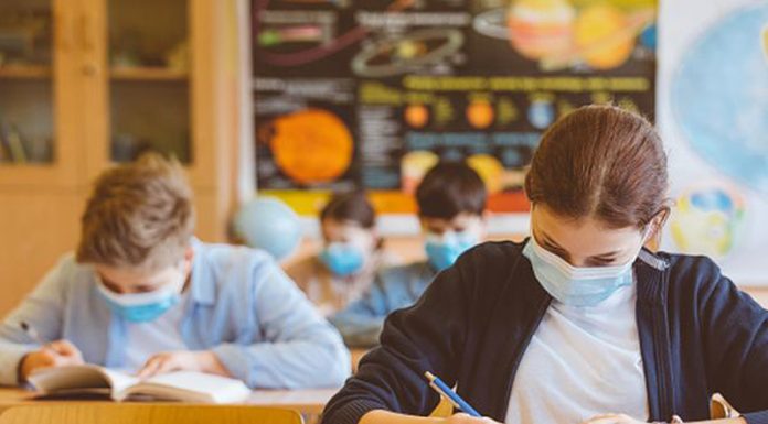 A fost modificată structura anului școlar. Când este programată următoarea vacanță