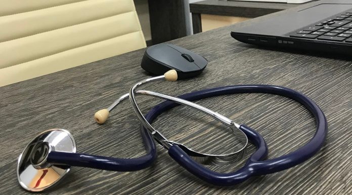 Doar două firme îngrijesc gorjenii la domiciliu