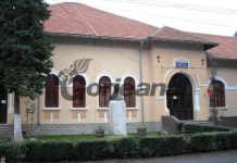 Elev rrom de la o școală din Târgu-Jiu, lăsat repetent, deși nu a putut participa la orele on-line! Tribunalul Gorj i-a dat dreptate