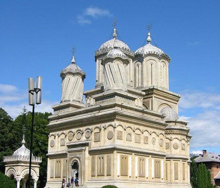 Primele sărbători creștine ale lunii decembrie, în județul Gorj