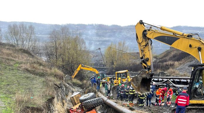 Șefii din CE Oltenia, acuzați de furturile de motorină din utilajele carierelor! Ce dezvăluie soția unui salariat care a decedat la muncă!