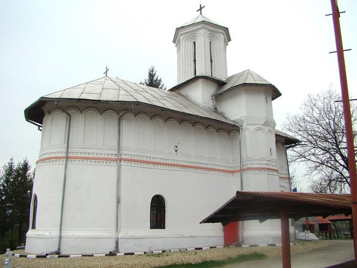 263546876_1298039567378232_2728423694890834622_n