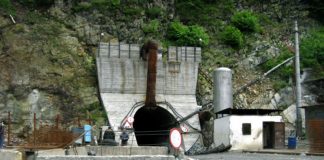 Apele Române și Agenția Mediului întârzie să exprime un punct de vedere în legătură cu continuarea lucrărilor la microhidrocentralele de pe Jiu