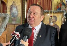 Caravana cadourilor: Încă 180 de pachete pentru copii și nevoiași din parohiile din Padeș și Baia de Arama