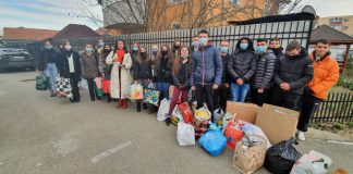 Dăruim de sărbători la C.N.E.T