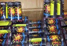 Dosar penal pentru vânzarea de artificii fără drept