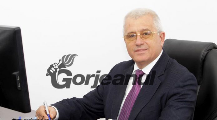 Educaţia…şi Lecţia de viaţă! A fi un Om e lucru mare…! – Interviu cu domnul Inginer informatician, Bebe-Viorel IONICĂ, Director General al Centrului de Calcul Gorj şi al Ziarului «GORJEANUL», fost ministru secretar de stat în Ministerul Comunicaţiilor: ,,Nu aş putea spune că îmi displace politica, dar, simt că nu poţi să faci ceea ce eşti în stare să faci”!
