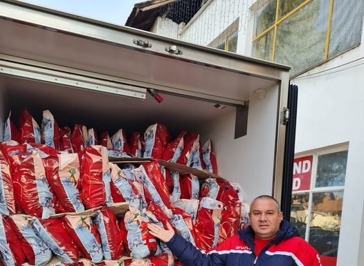 Cadouri de Crăciun pentru elevii din Tismana