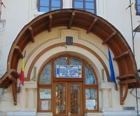 Eleve de la Colegiul Național ,,Spiru Haret” Târgu-Jiu și Colegiul Național ,,George Coșbuc” Motru, locul I la Festivalul de Teatru pentru Elevi „Constantin Stanciovici Brănișteanu”