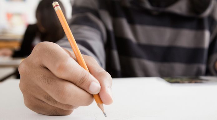 Concurs național de eseuri pentru liceeni