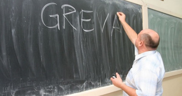 profesori greva
