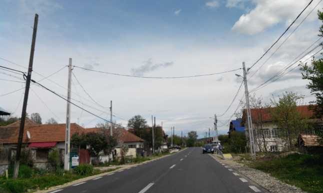 La volan, după ce a băut 2 litri de vin