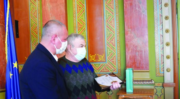 A primit titlul „Gorjeanul Anului”