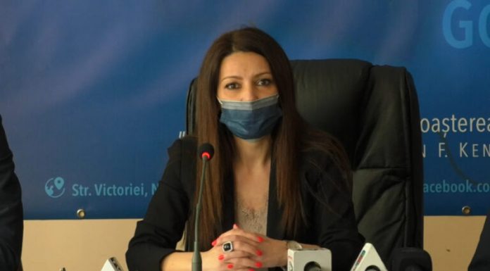 ISJ Gorj a distribuit 16.000 de măști în școlile din județ