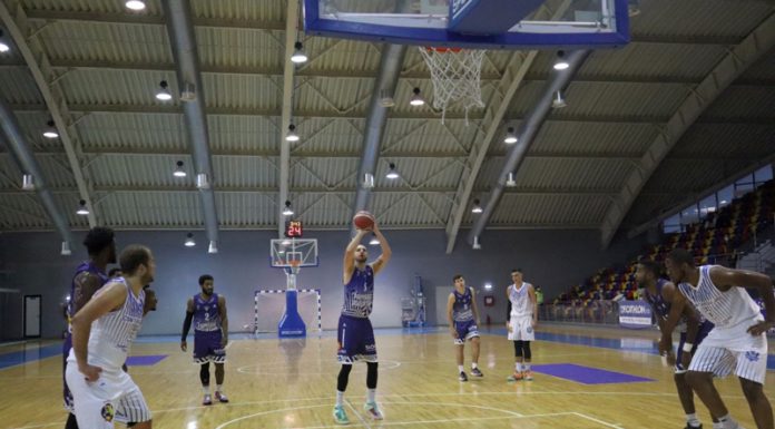 Replică dârză, dar acelaşi rezultat. Baschetbaliştii, învinşi la Voluntari