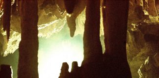 O peşteră încă neînvinsă