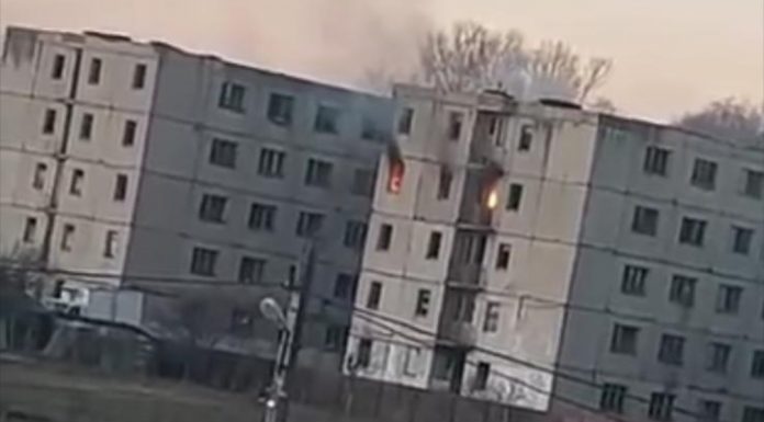 VIDEO: A luat foc unul dintre blocurile lui Sarcină, din Motru