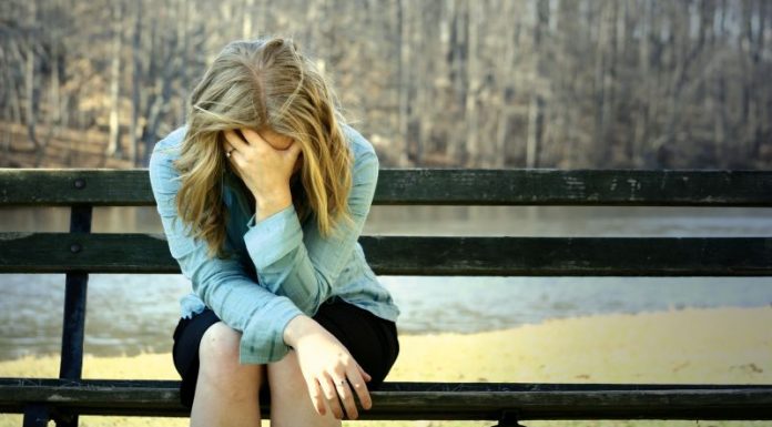 Ianuarie – cea mai depresivă lună a anului. Medic: Există o predispoziție familială a instalării depresiei