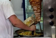 Fast-food amendat cu 10.000 de lei