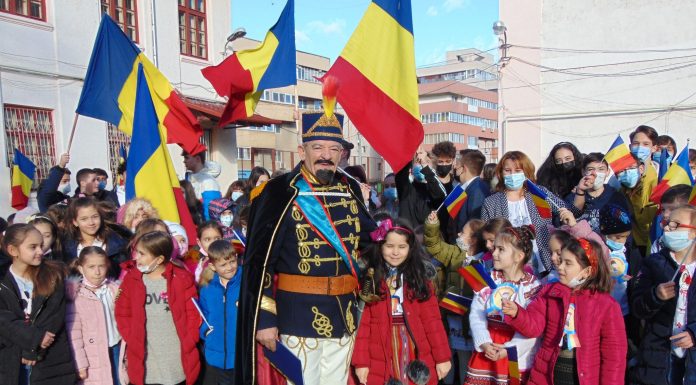 Proiectul educațional „Unirea Principatelor Române – trecut și prezent”, realizat la Școala Gimnazială „Constantin Săvoiu“ Târgu-Jiu