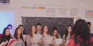 Sărbătorirea Zilei Culturii Naţionale şi a Poetului Mihai Eminescu la Liceul Teologic din Târgu-Jiu