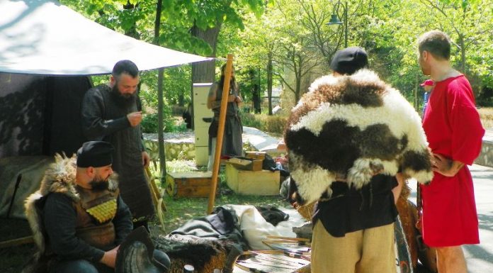 Repere ancenstrale – Peştera lui Zalmoxis de pe Plaiul lui Deceneu