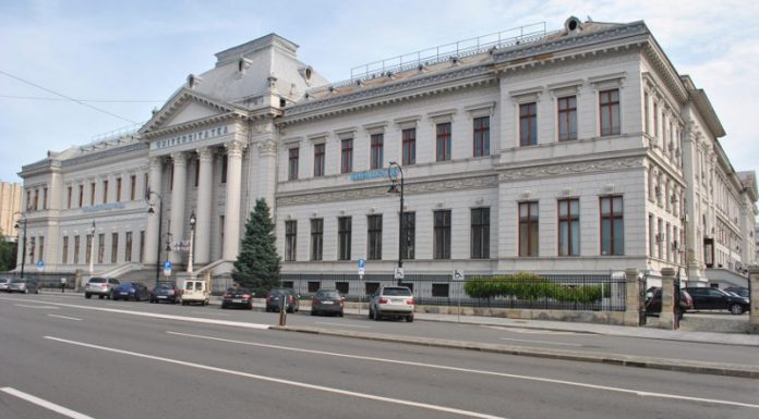 Pregătire la matematică pentru Bac, oferită de Universitatea din Craiova