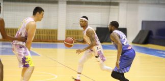 Înfrângere uşor de anticipat pentru baschetbalişti