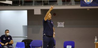 Echipa de baschet nu va avea antrenor nou