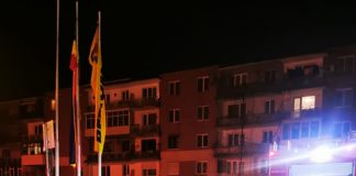 O mașină a luat foc, pe Bulevardul Ecaterina Teodoroiu