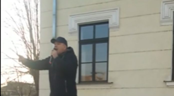 Manu Tomescu își așteaptă cei 11.000 de colegi în stradă: Dacă nu veniți, ne vor înăbuși!