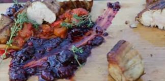 VIDEO: Rețeta săptămânii – Fabi’s Kitchen: Mușchiuleț de porc cu legume și sos de fructe de pădure