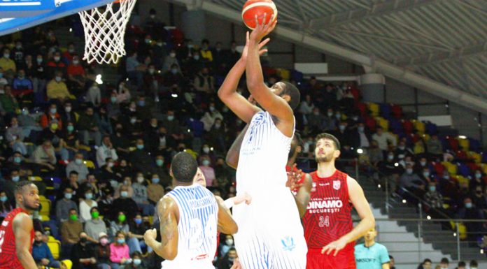 CSM Târgu Jiu a pierdut în fața bucureștenilor! Baschetbaliștii de la Dinamo, mai inspirați