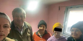 Acuzații: Rețeta aplicată de o familie din Scoarța pentru a apela la mila cetățenilor! Casa săracă arată că un supermarket